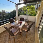 Hanna Apartment