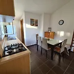 Hanna Apartment Gdinj