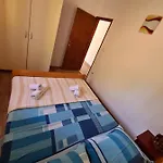 Hanna Apartment *